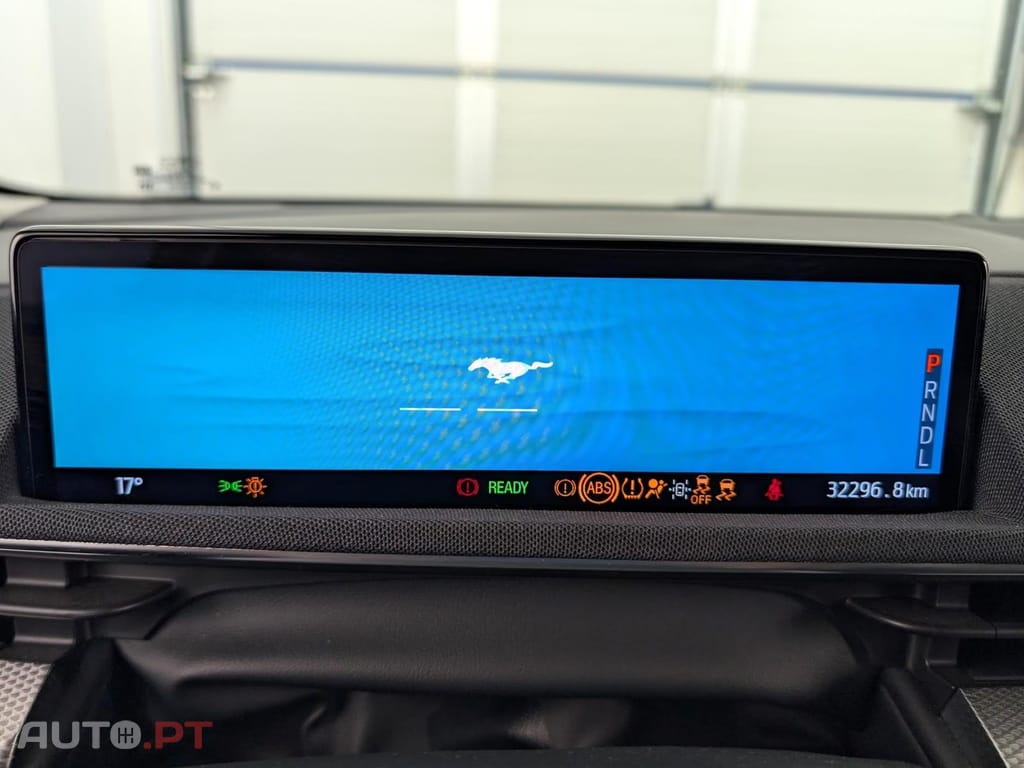Ford Mustang Mach-E 76 kWh RWD
