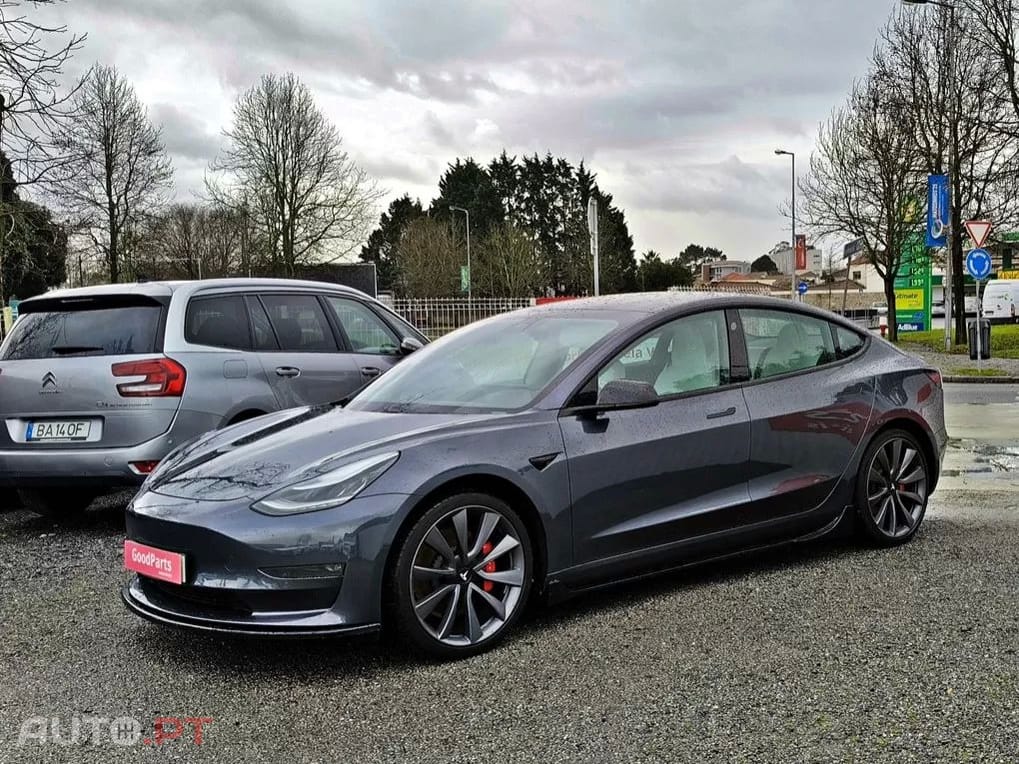 Tesla Model 3 Performance Dual Motor AWD