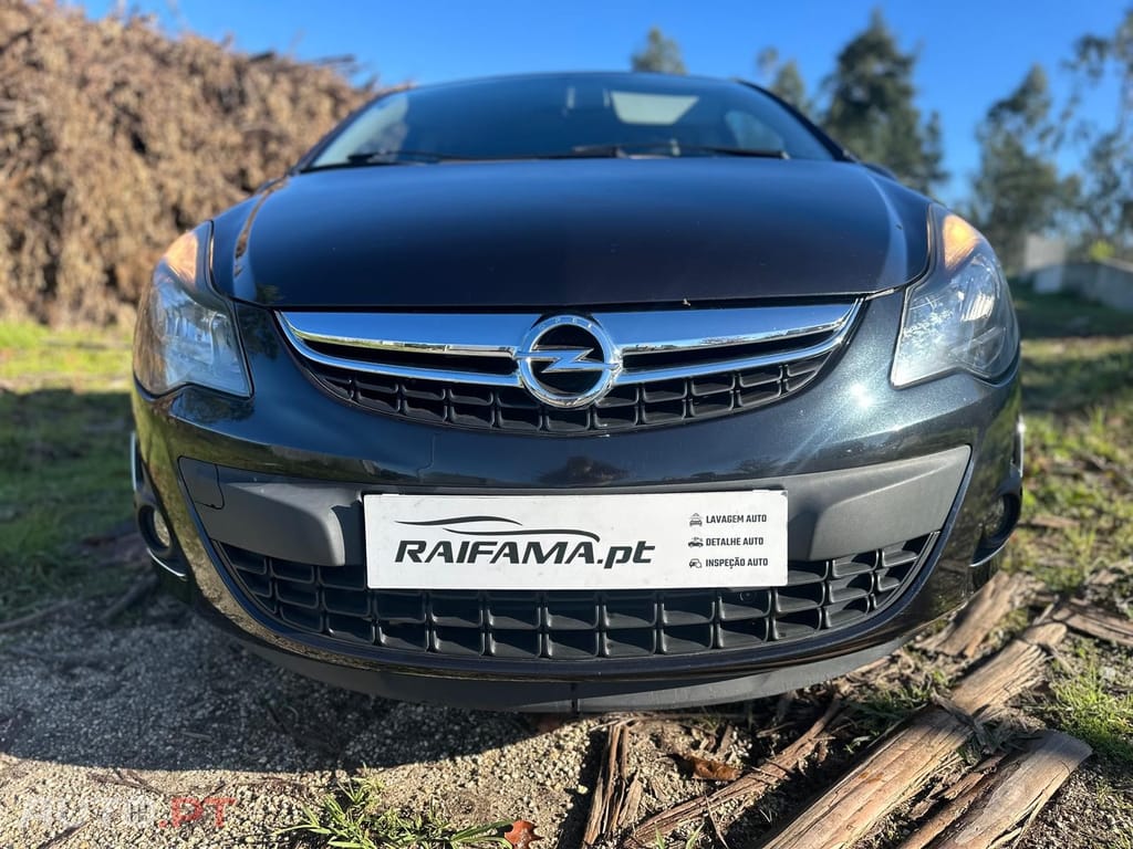 Opel Corsa 1.2 Enjoy S/S