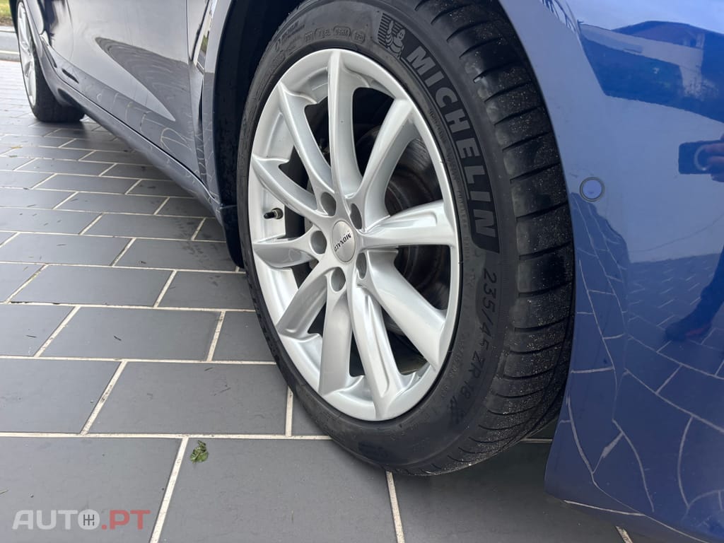 Tesla Model 3 Standard Range Plus RWD