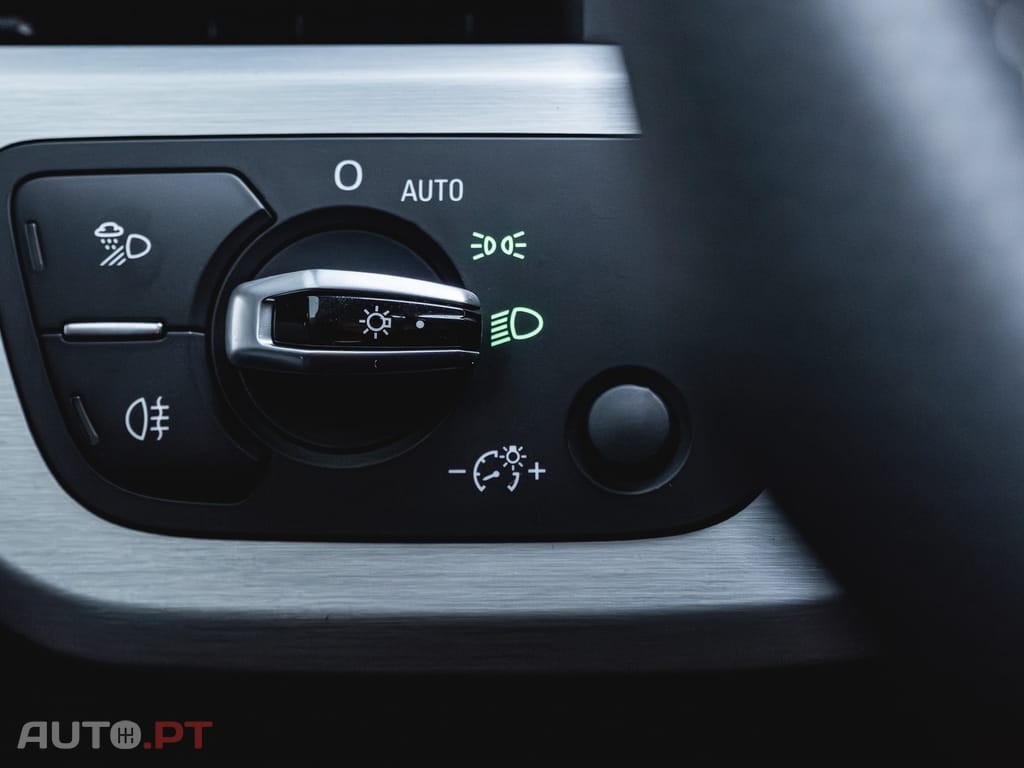 Audi A4 2.0 TDI S-line S tronic