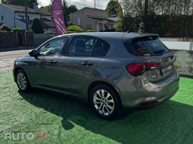 Fiat Tipo 1.3 M-Jet Lounge