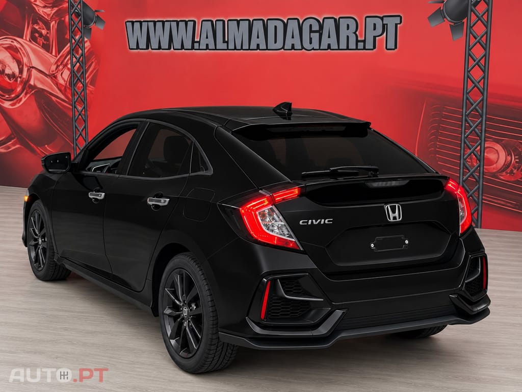 Honda Civic 1.0 i-VTEC Elegance Navi