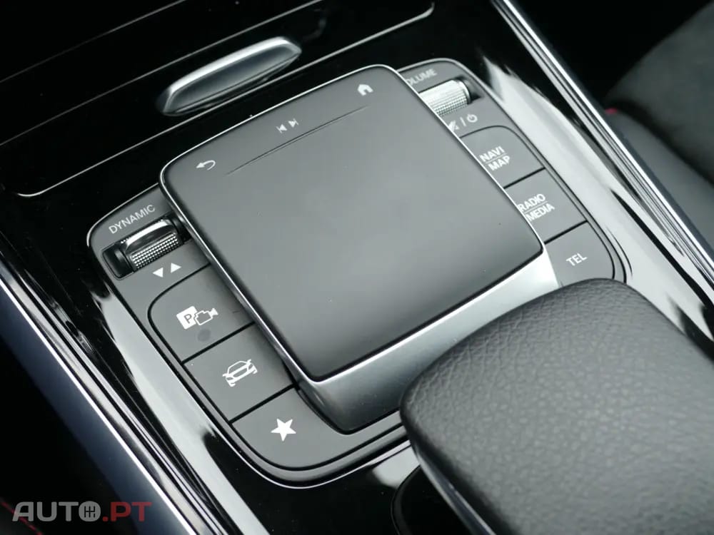 Mercedes-Benz GLB 180 d AMG Line