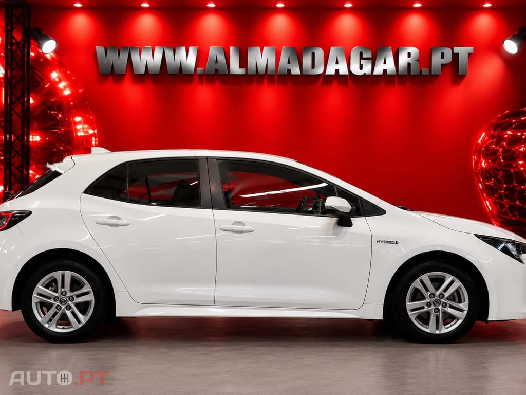Toyota Corolla 1.8 Hybrid Comfort