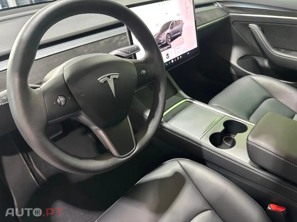 Tesla Model 3 Standard RWD Plus