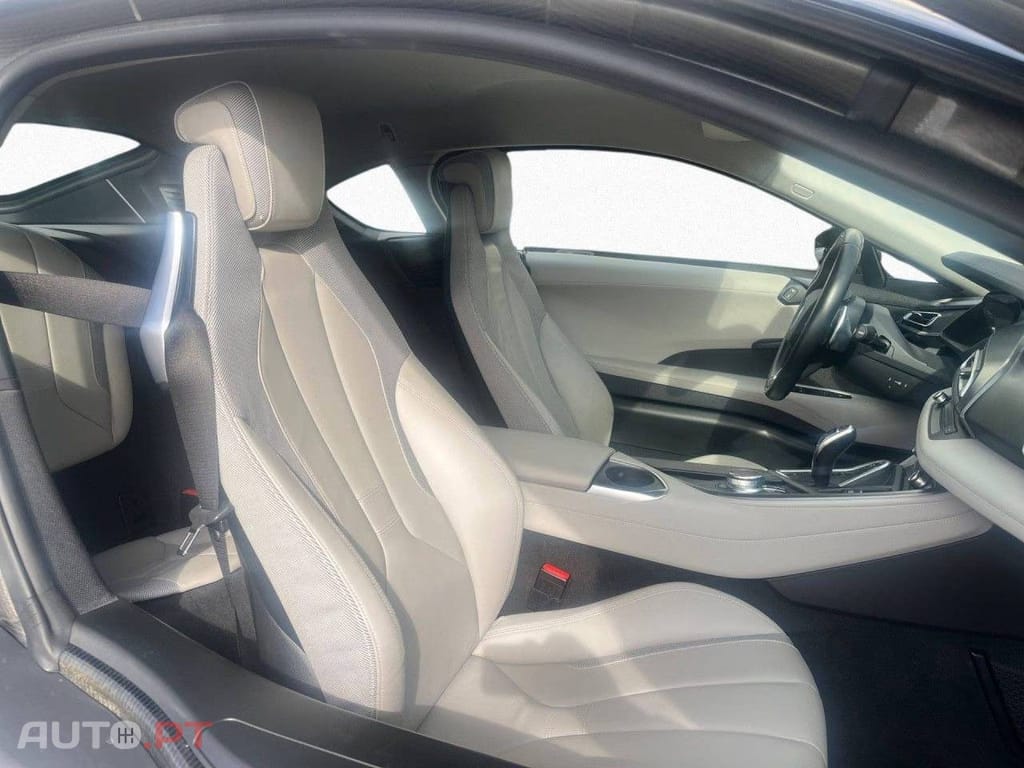 BMW i8 xDrive