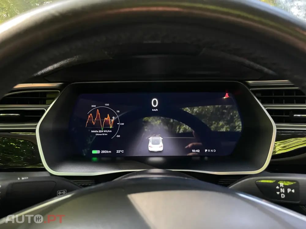 Tesla Model S 90D