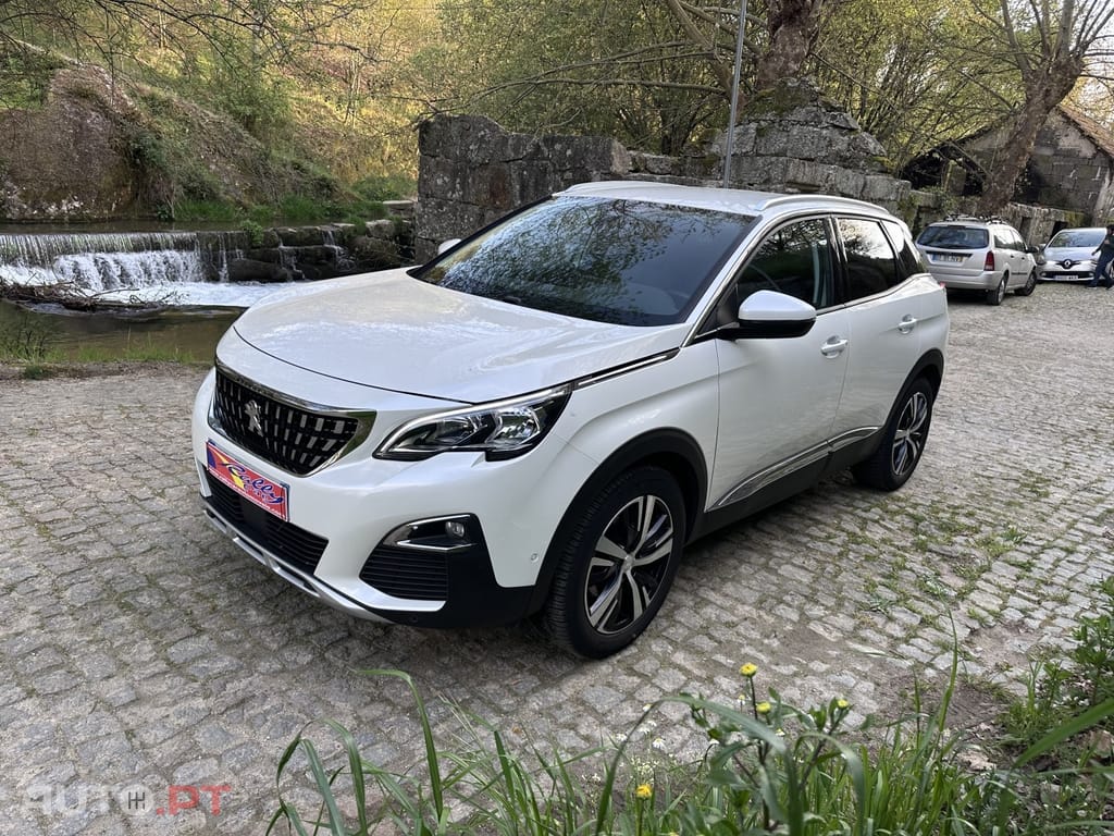 Peugeot 3008 1.2 PureTech Allure EAT8
