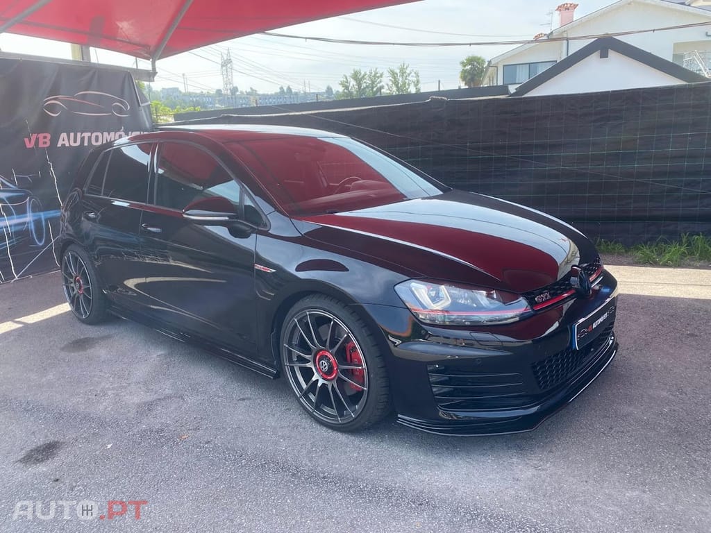 Volkswagen Golf 2.0 TSi GTi DSG Performance