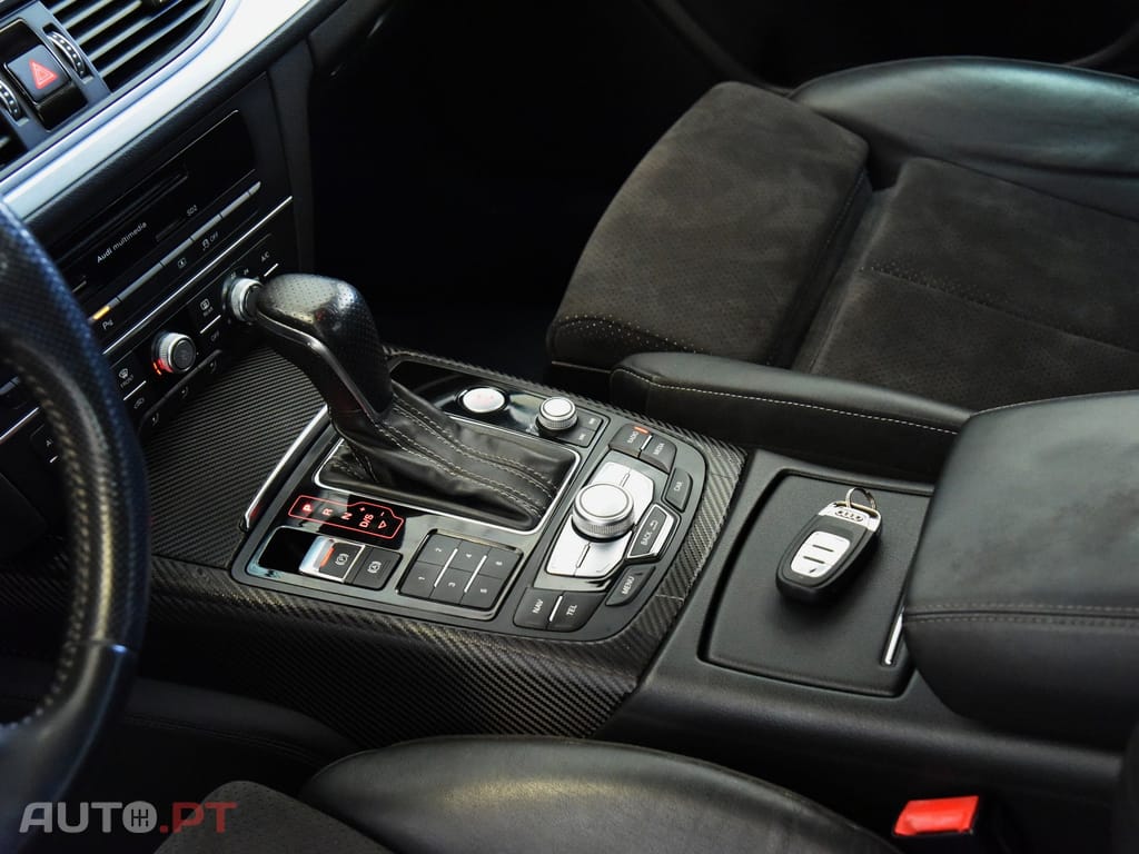Audi A6 2.0 TDi S-line S tronic