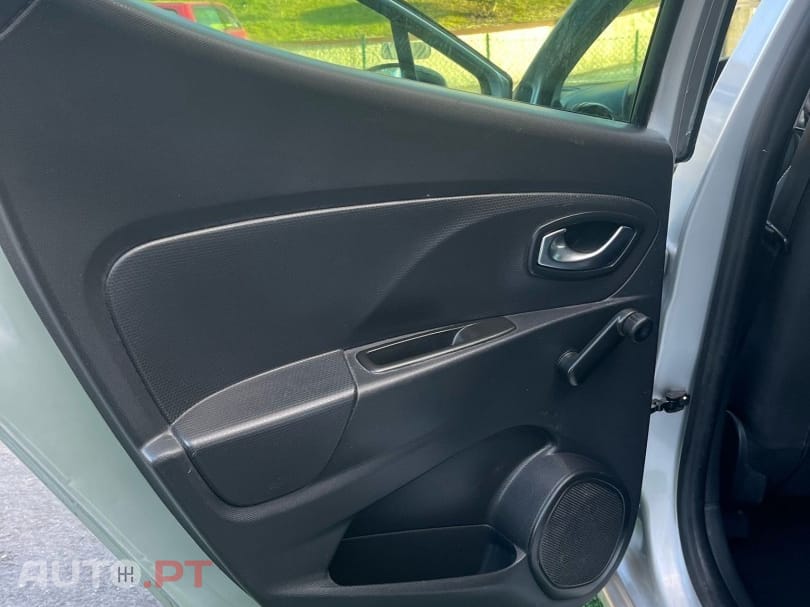 Renault Clio (Energy) TCe 90 Start & Stop LIMITED