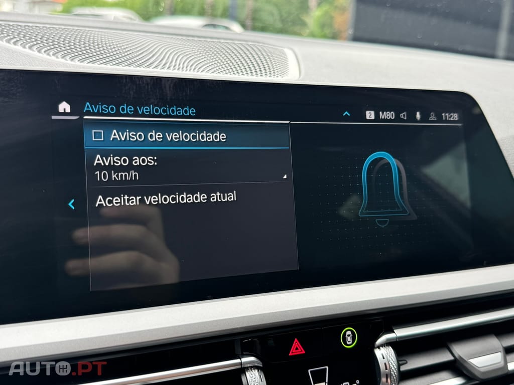 BMW 320 e Touring Corporate Edition Auto