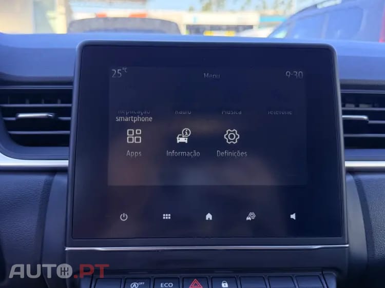 Renault Captur 1.0 TCe Equilibre Bi-Fuel — fotografia 16