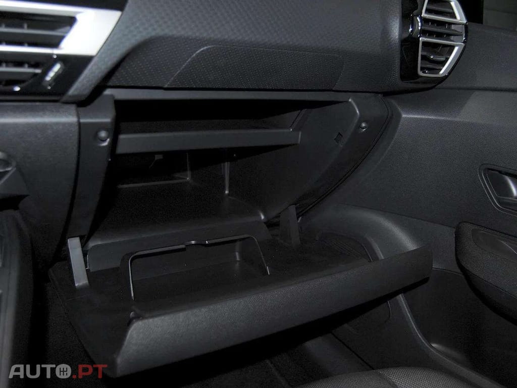 Citroen C4 1.2 Hybrid Plus e-DSC6