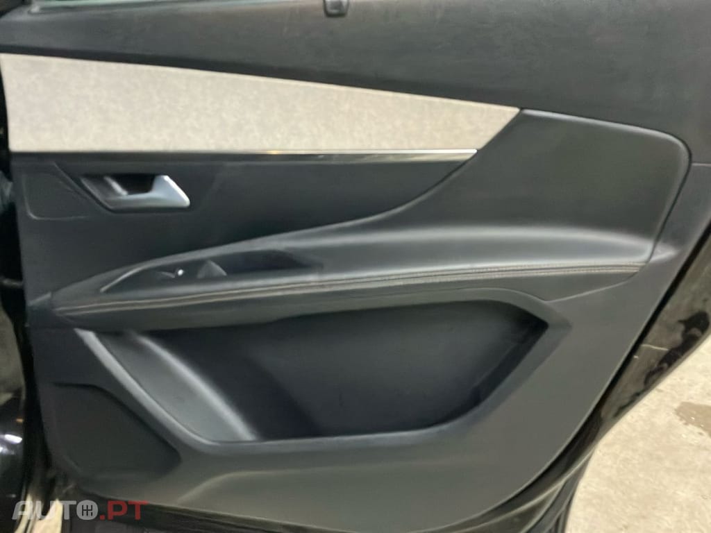 Peugeot 5008 1.5 BlueHDi GT Line EAT8