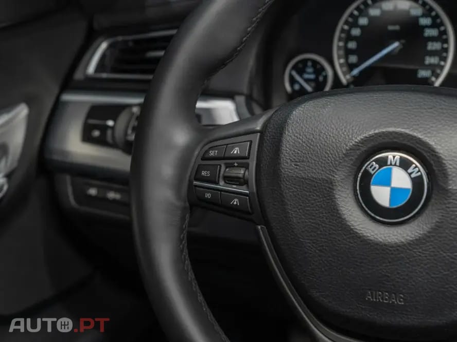 BMW 740 d Pack M