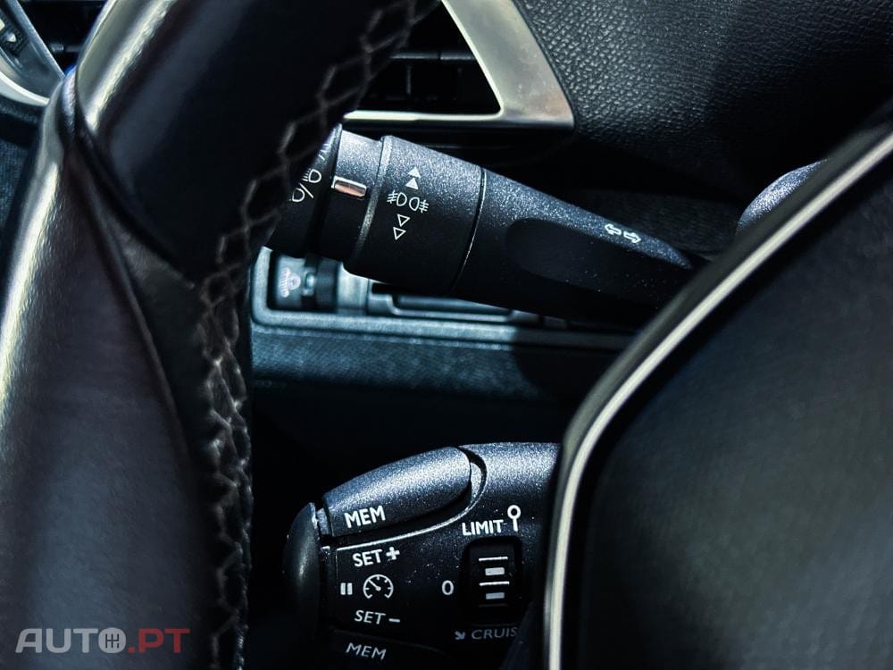 Peugeot 3008 1.6 BlueHDi Allure