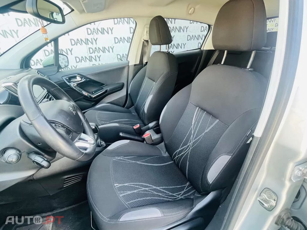 Peugeot 208 1.4 HDi Allure