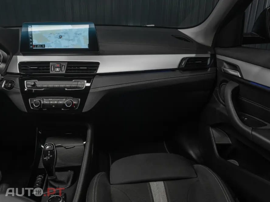 BMW X2 18 i sDrive Auto