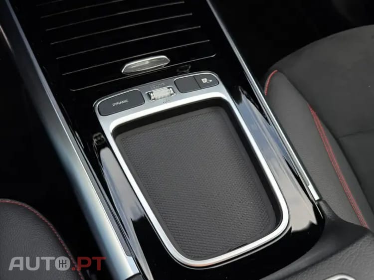 Mercedes-Benz GLA 180 d AMG Line