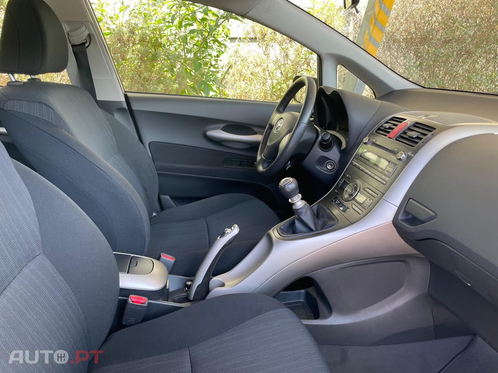 Toyota Auris 2.0 D-4D