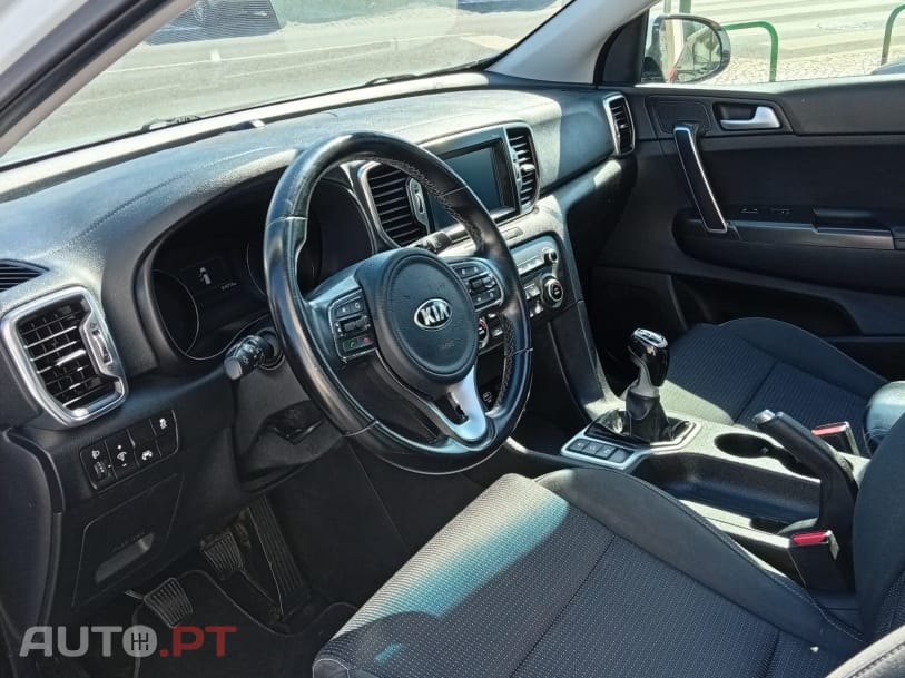 Kia Sportage 1.7 CRDi ISG Nav Line