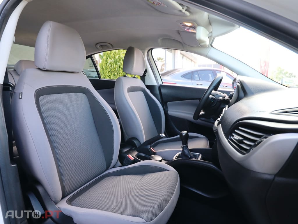 Fiat Tipo 1.3 M-Jet Easy