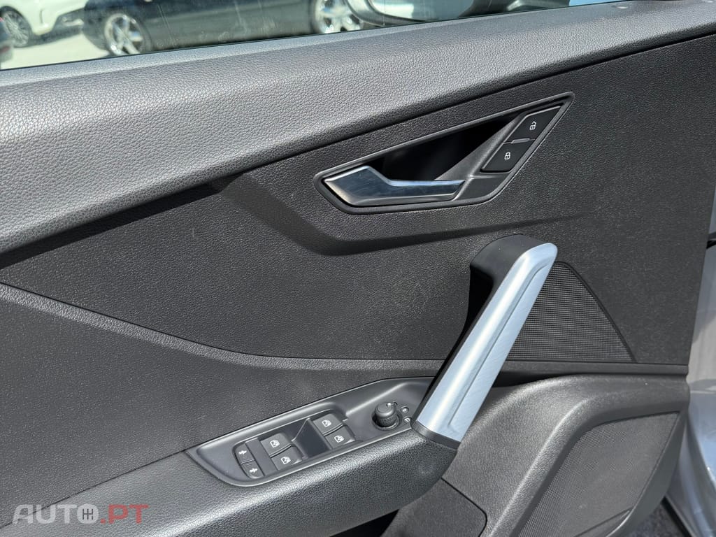 Audi Q2 30 TDI Sport S tronic
