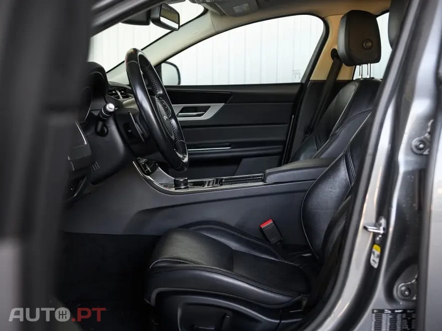 Jaguar XF 2.0 D R-Sport Aut.