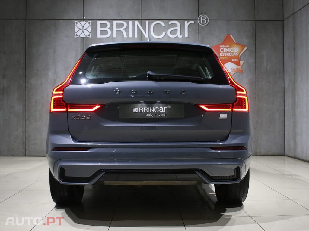 Volvo XC60 2.0 T6 PHEV Plus Dark AWD