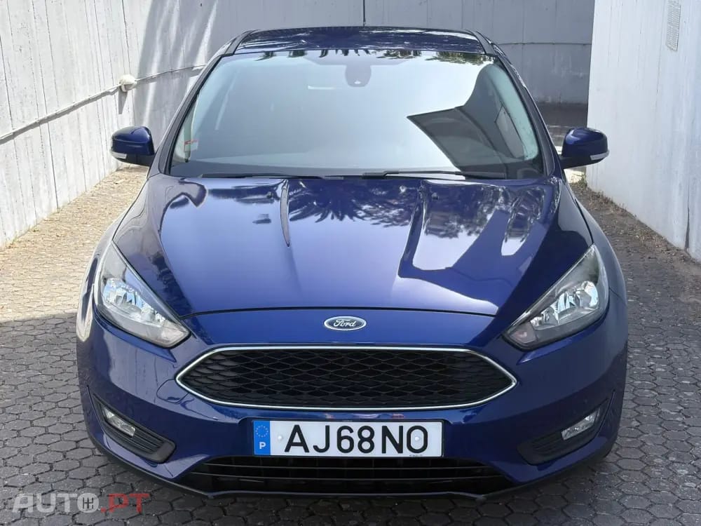 Ford Focus 1.0 EcoBoost S&S COOL&CONNECT DESIGN