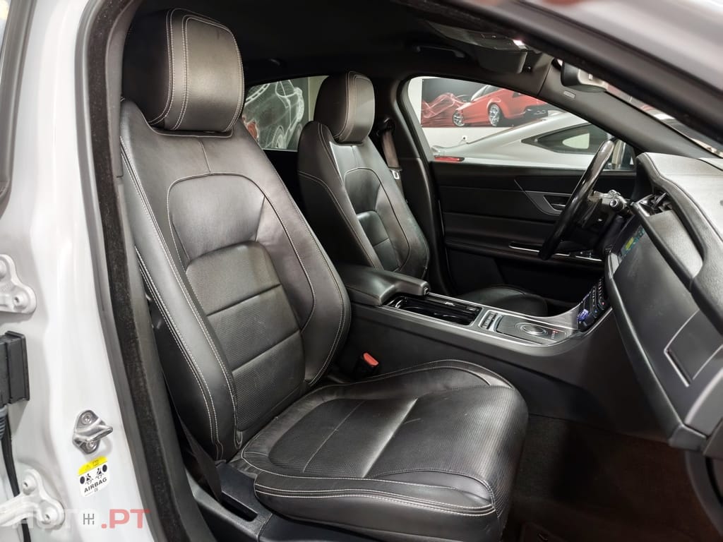 Jaguar XF 20d AWD Aut. R-Sport