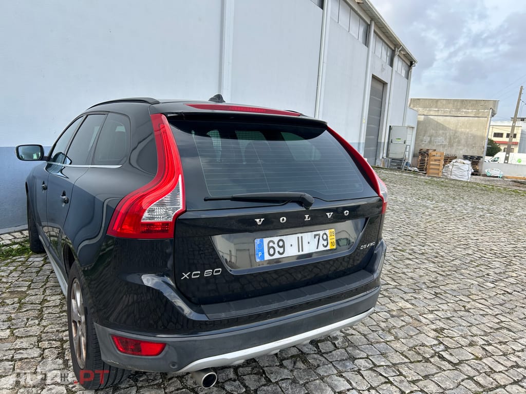 Volvo XC60 GEARTRONIC D5 AWD
