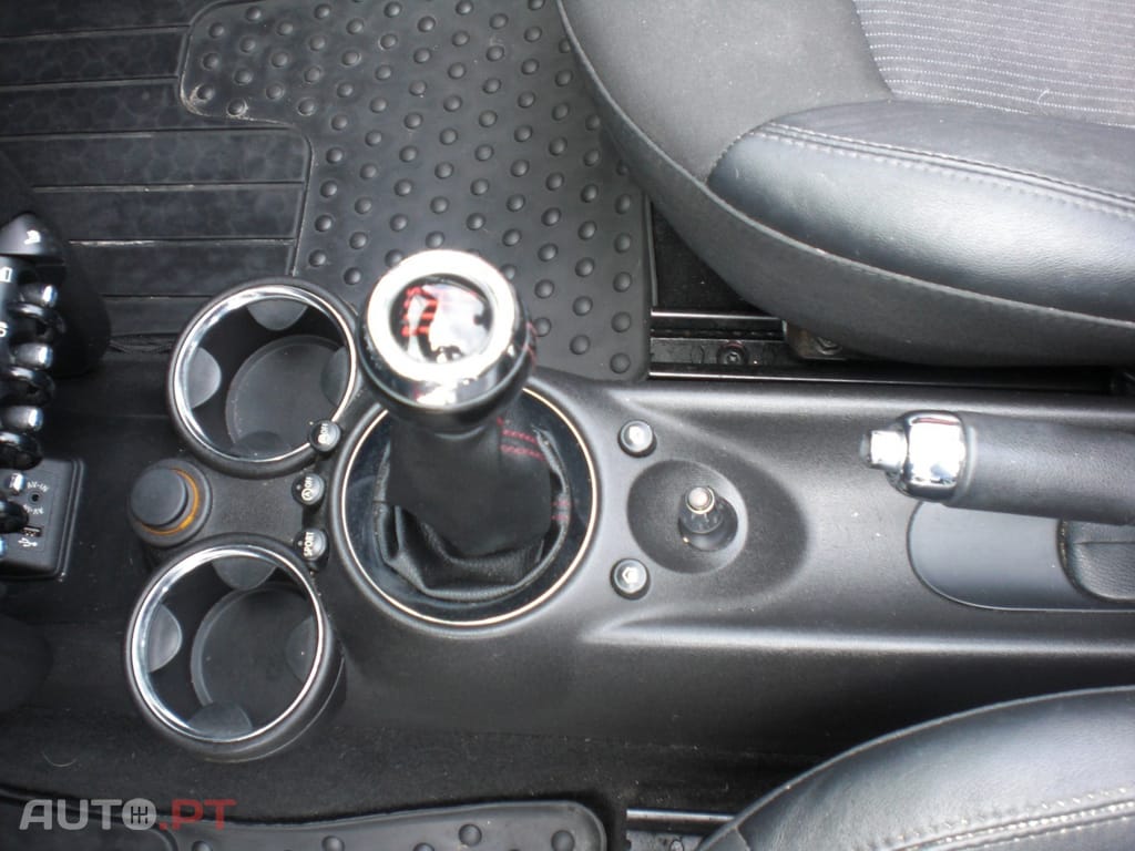 MINI Cabrio Cooper D