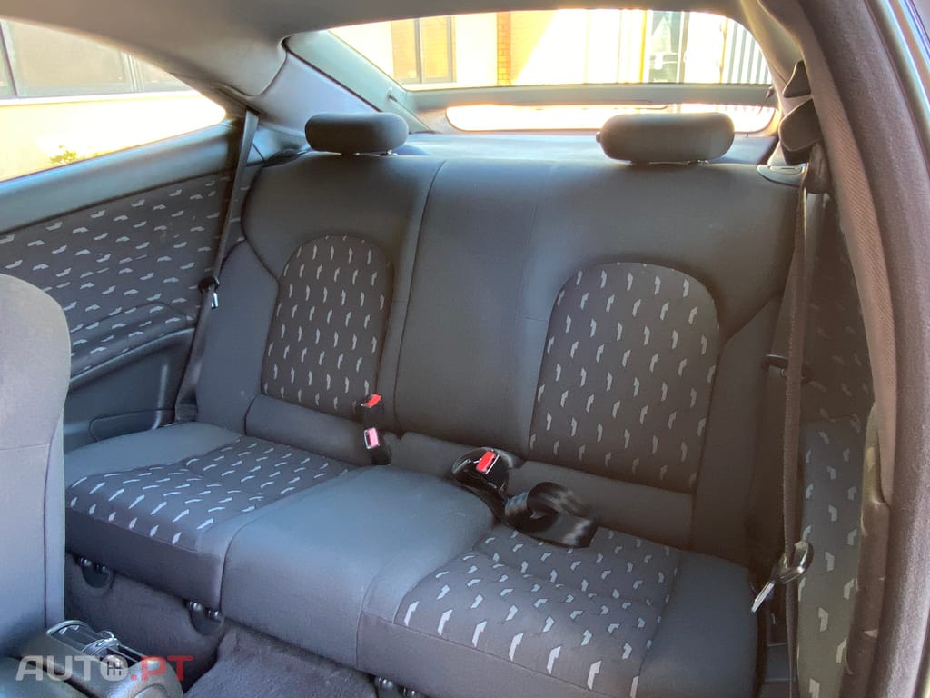 Mercedes-Benz C 220 CDI COUPE