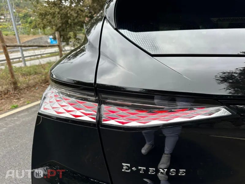 DS DS4 E-Tense Performance Line EAT8