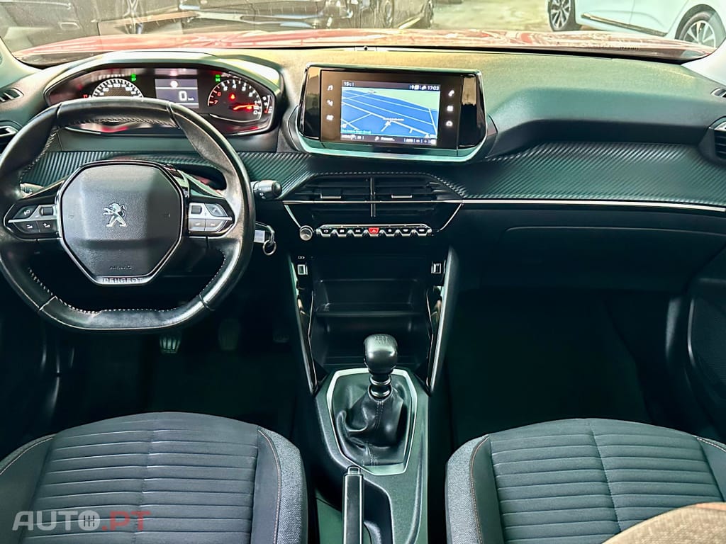 Peugeot 2008 1.2 PureTech Active Pack