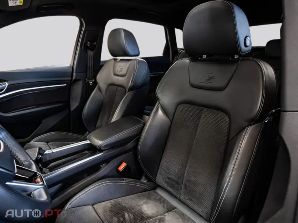 Audi E-Tron S BLACK I.V.A DEDUTÍVEL 