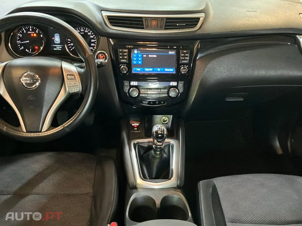 Nissan Qashqai 1.2 DIG-T Acenta Connect