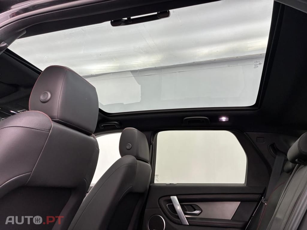 Land Rover Discovery Sport 2.0 P200 AWD R-Dynamic SE