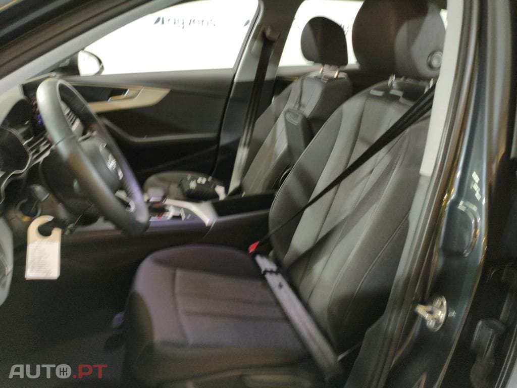 Audi A4 Avant 35 TDI S tronic