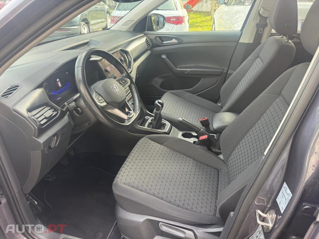 Volkswagen T-Cross 1.0 TSI