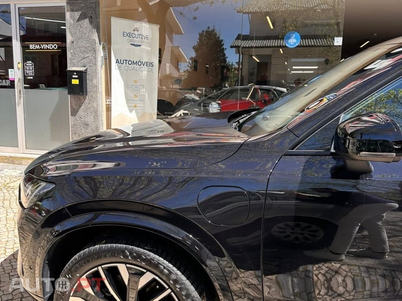 Volvo XC90 2.0 T8 PHEV Plus Dark AWD