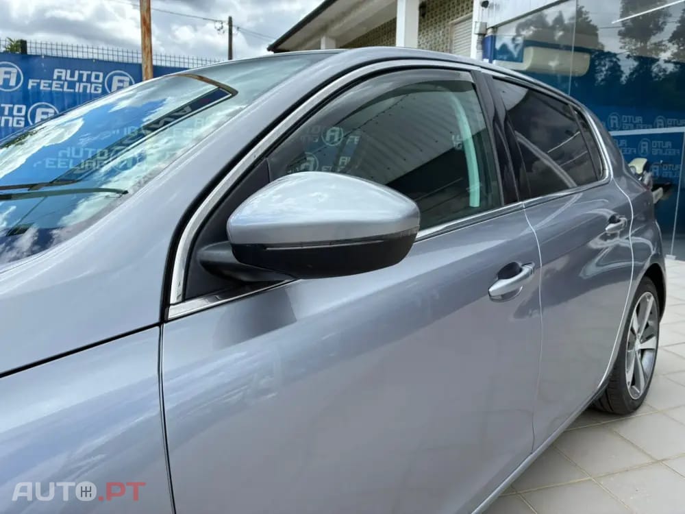 Peugeot 308 1.6 BlueHDi Allure J17