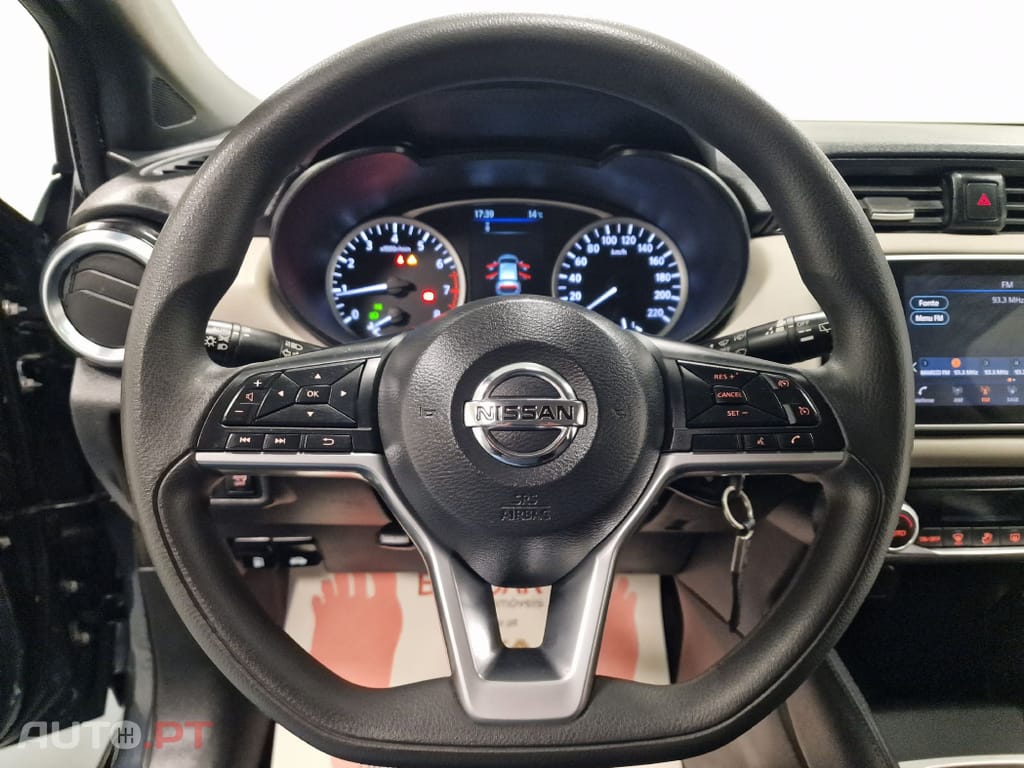 Nissan Micra 1.0 IG-T N CONNECTA