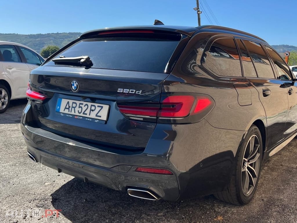 BMW 520 d Pack Desportivo M Auto