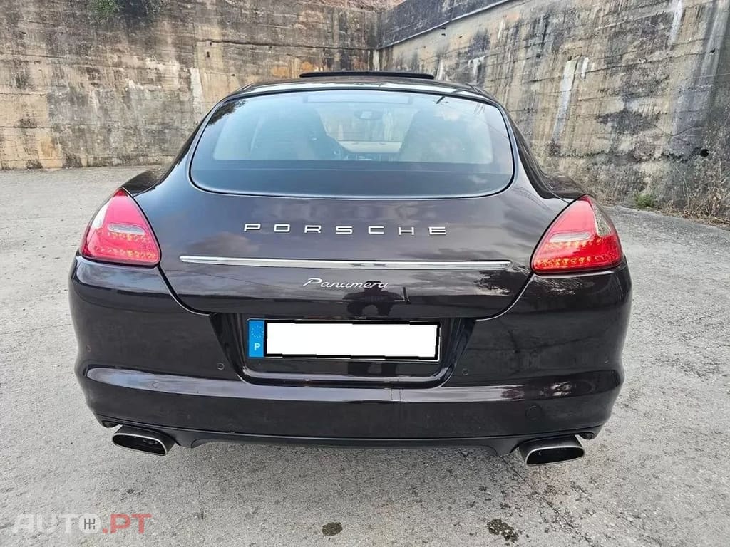 Porsche Panamera Platinum Edition