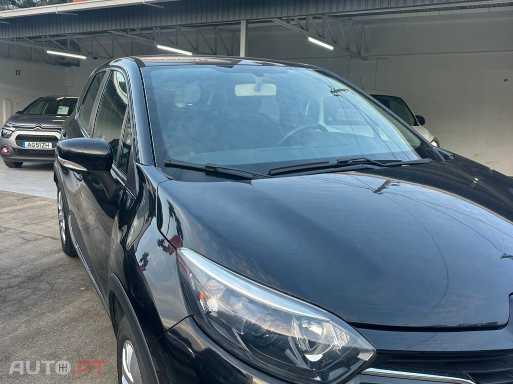 Renault Captur 1.5 dCi EDC