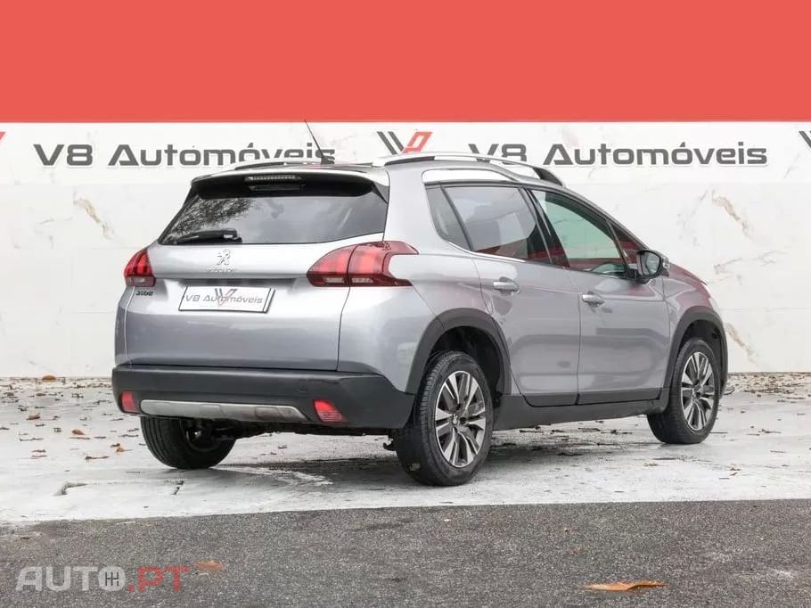 Peugeot 2008 1.6 BlueHDi EAT6 Allure
